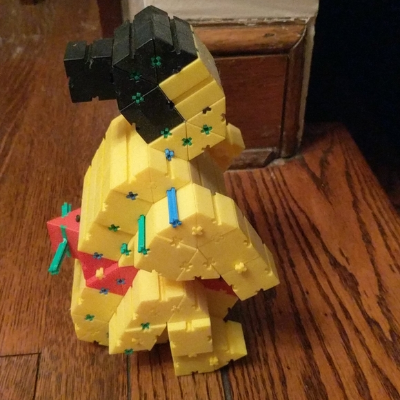 🎉HP🎉 NWT Vintage Mottik toy set & carrying/storage case - Picture 10 of 16